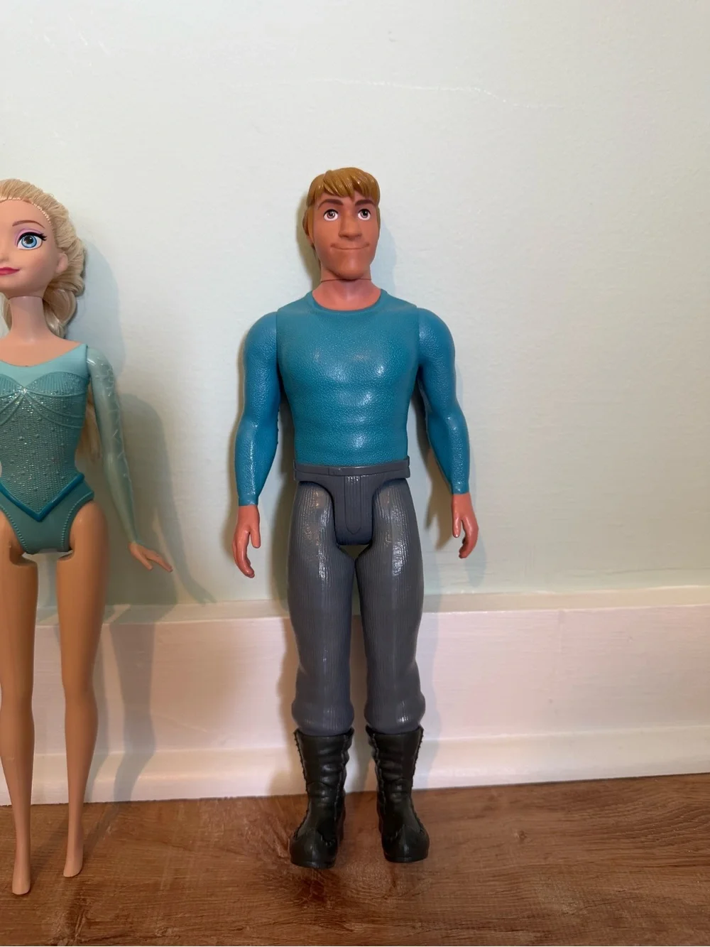 Disney FROZEN 2/Kristoff and 2/Elsa Dolls Character Sets - Purple & Teal